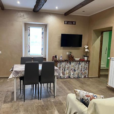 Casa Vacanze La Ripa Sutri Luaran gambar