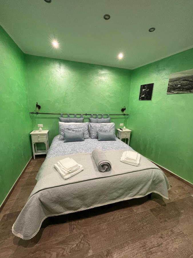 Casa Vacanze La Ripa Sutri Luaran gambar